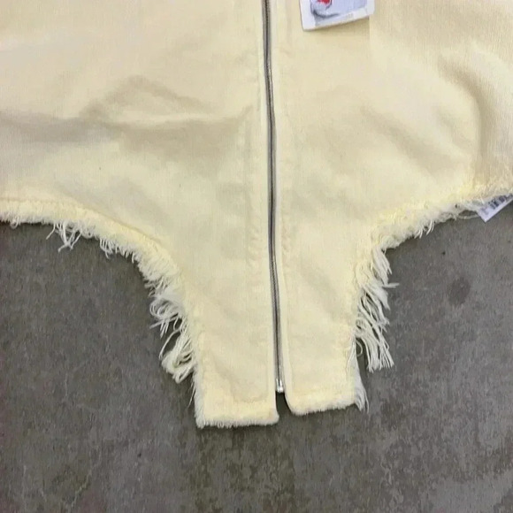 Zara cropped zip up  hoodie - Picture 2 of 6